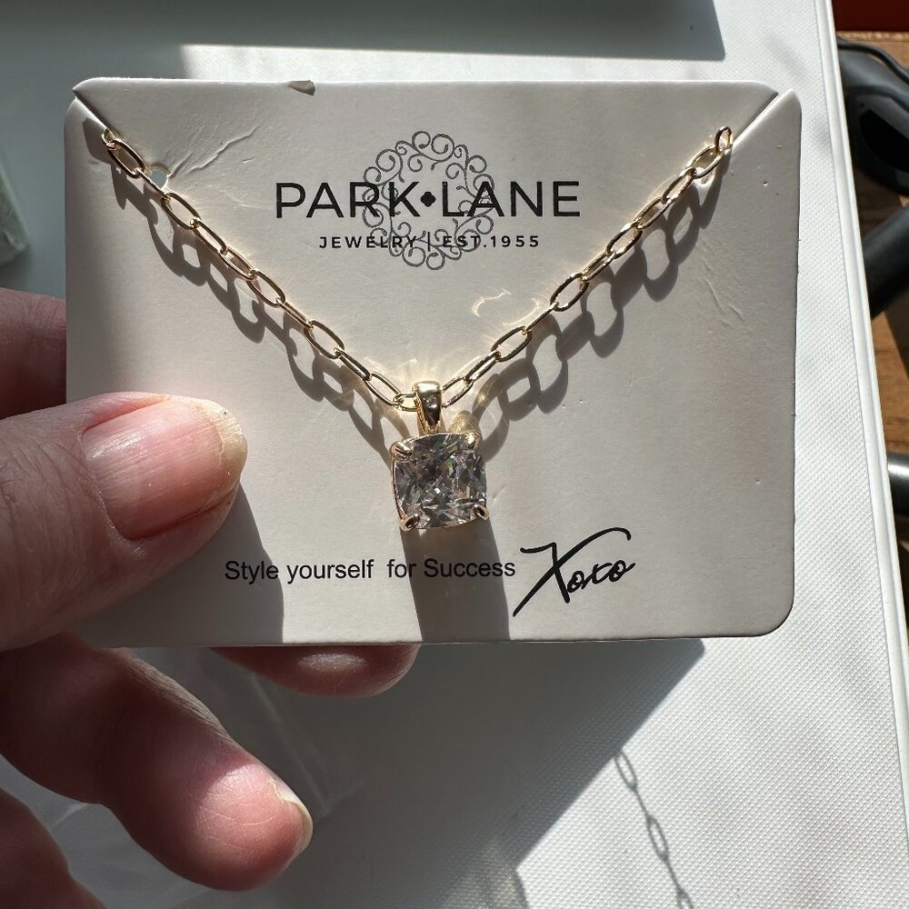 Park Lane Jewelry Veil necklace cubic zirconia pendant on paper clip chain  NEW!